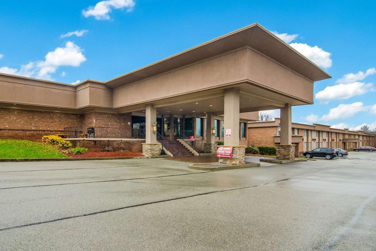 Comfort Inn & Suites Montrose Hill Bagian luar foto
