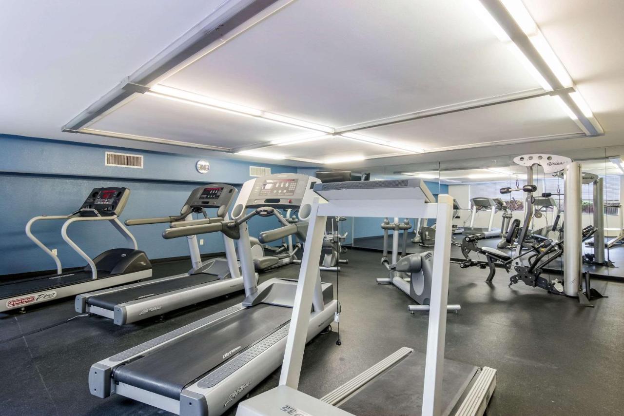 Comfort Inn & Suites Montrose Hill Bagian luar foto