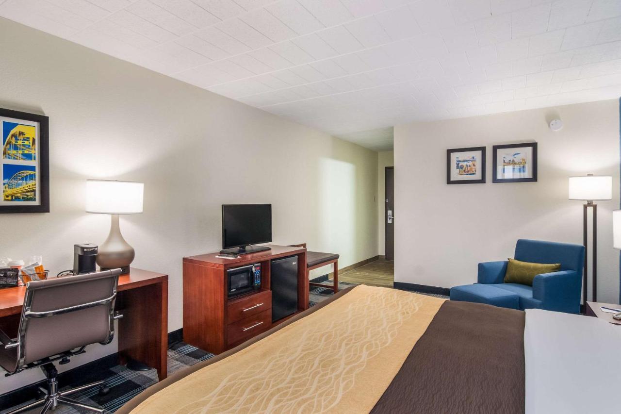 Comfort Inn & Suites Montrose Hill Bagian luar foto
